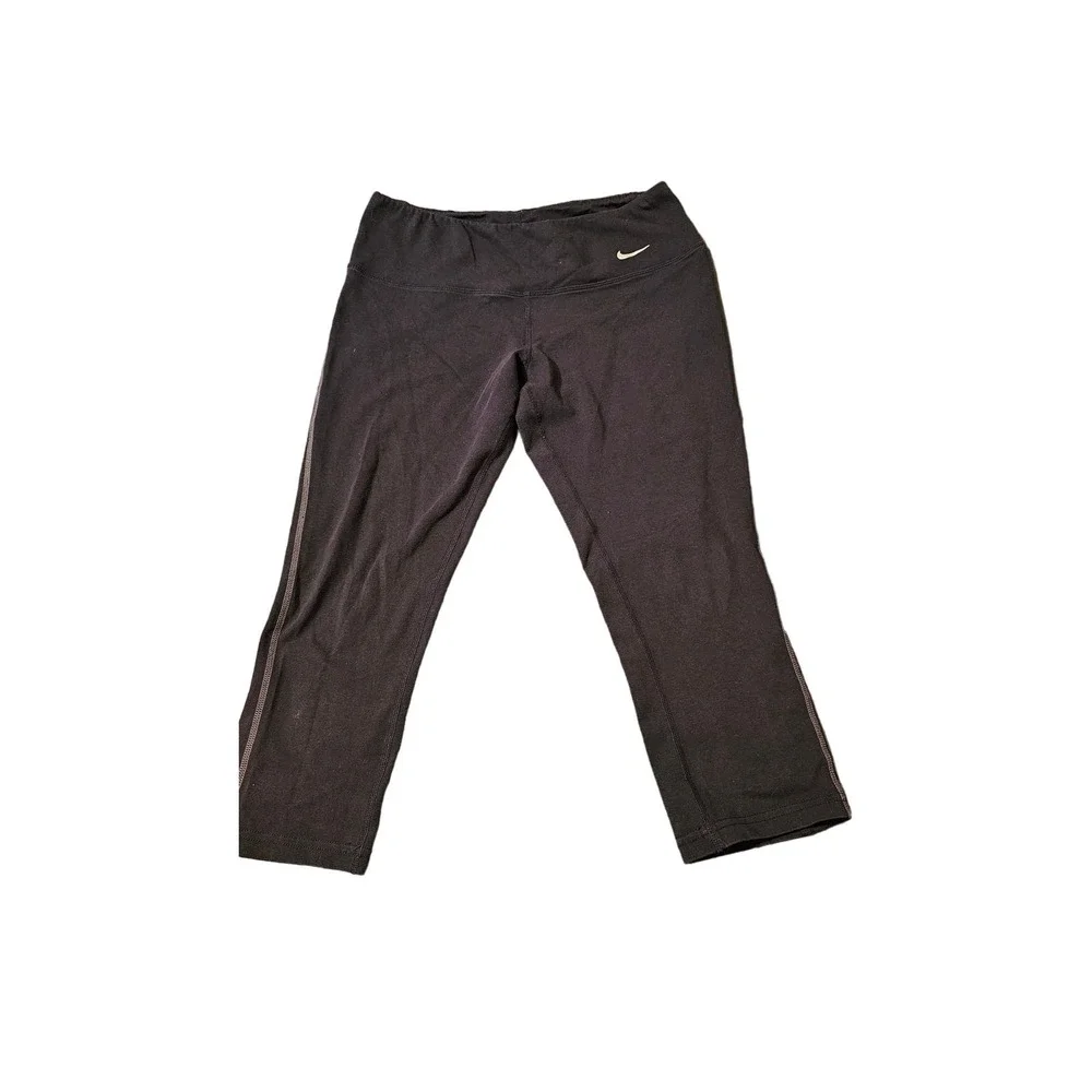 Nike Dri-fit size small capri leggings‎